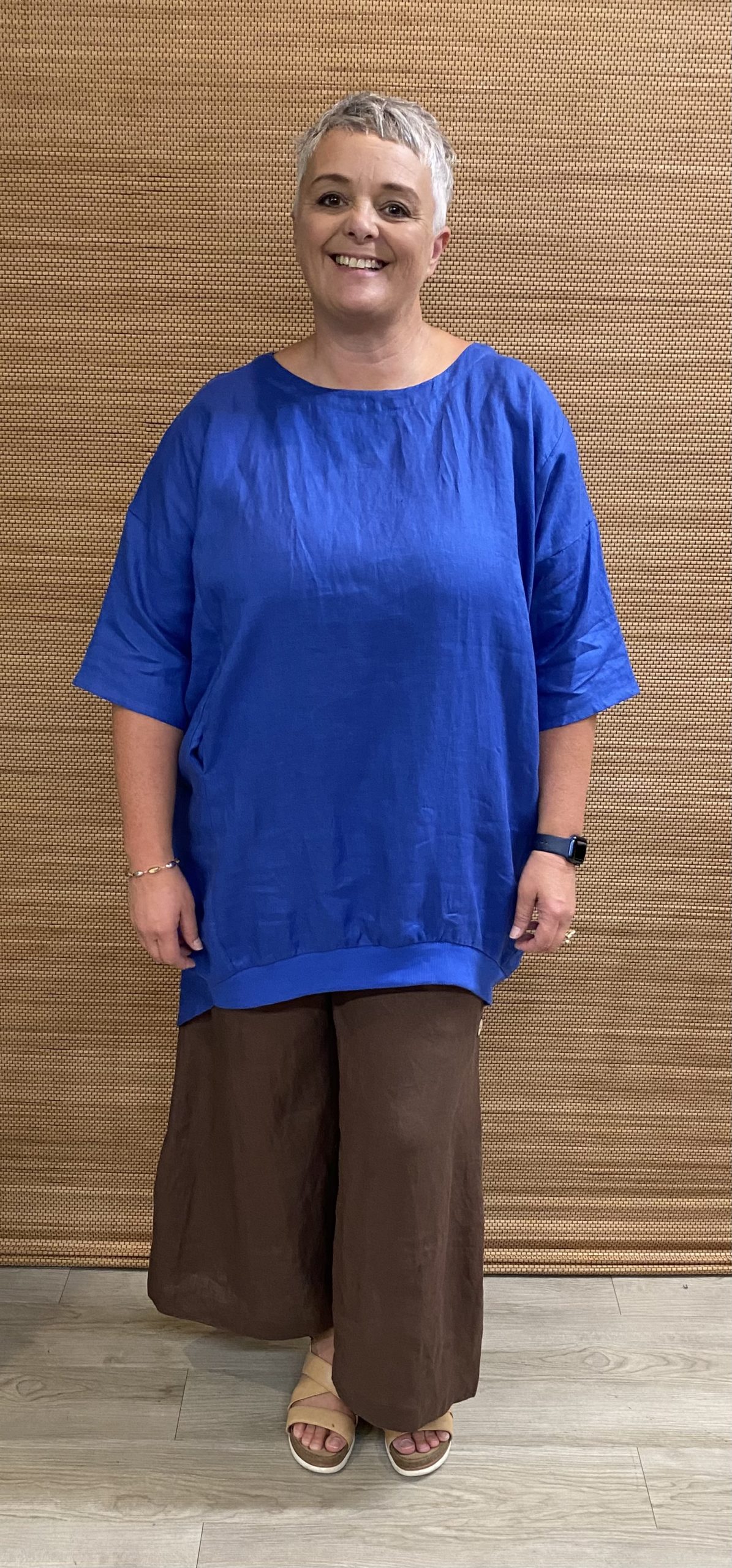 Women's Natural Linen Wide Leg Pants Chocolate with Linen Tunic in Royal Blue Women's Natural Linen Wide Leg Pants Chocolate with Linen Tunic in Royal Blue