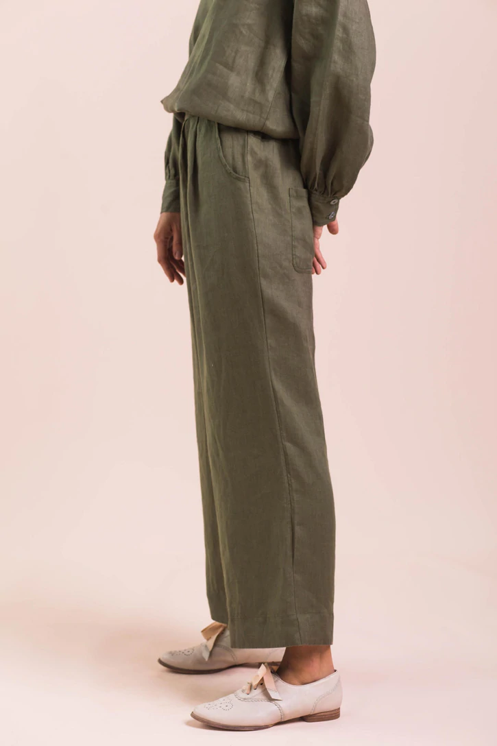 Women's Natural Linen 7/8 Pants in Fig - The Dressing Room NZ